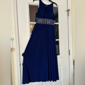 Long, Loose, Blue Dress!